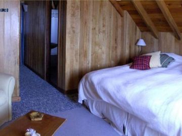 VENTA CASA HOSTERIA EN LAGO LOLOG - SAN MARTIN DE LOS ANDES