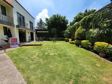 Bonita Casa en venta en Jardines del Pedregal