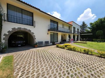 Bonita Casa en venta en Jardines del Pedregal