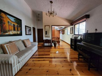 Bonita Casa en venta en Jardines del Pedregal
