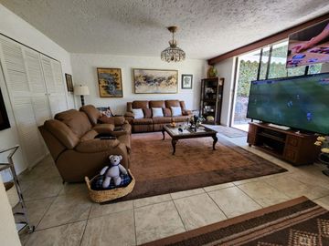 Bonita Casa en venta en Jardines del Pedregal