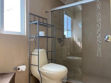 Casa San Angel 290m2 amueblada condominio  renta