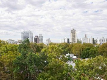 Departamento de 3 ambientes en dúplex en venta, en Vicente López.