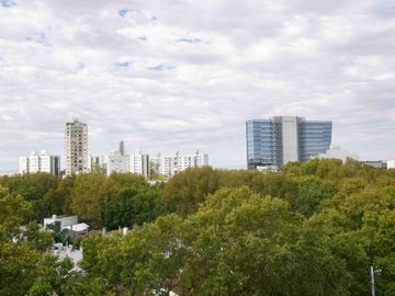 Departamento de 3 ambientes en dúplex en venta, en Vicente López.