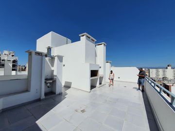 Venta Departamento 2 dormitorios 2 baños - Alto Alberdi, Córdoba