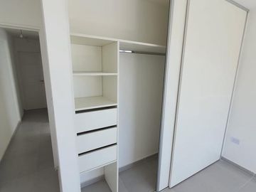 Venta Departamento 2 dormitorios 2 baños - Alto Alberdi, Córdoba