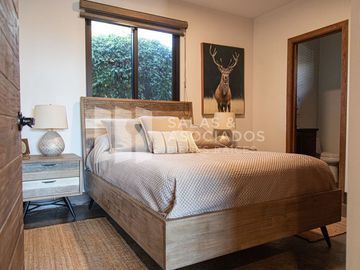EXCLUSIVA RESIDENCIA  EN EL PORVENIR, LISTA PARA HABITAR
