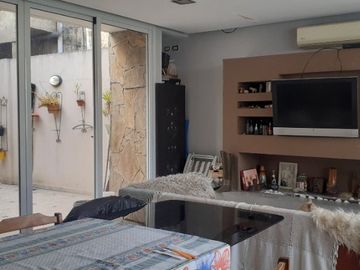 Casa en venta en Lanus Oeste