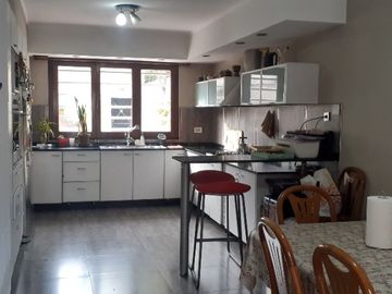 Casa en venta en Lanus Oeste