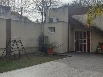 Casa en venta en Lanus Oeste
