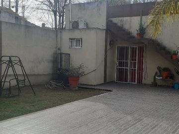 Casa en venta en Lanus Oeste
