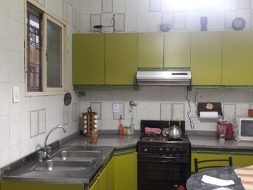 VENTA Casa en 2 Plantas de 3 Dormitorios (B° Belgrano)