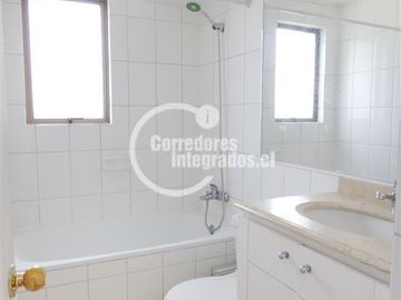 Departamento en Venta en Barrio Bellavista / Cercano a metro Bellas Artes