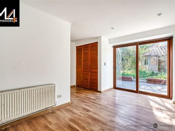 Casa en Venta en Helsby / Padre Hurtado