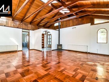 Casa en Venta en Helsby / Padre Hurtado