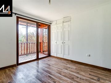 Casa en Venta en Helsby / Padre Hurtado