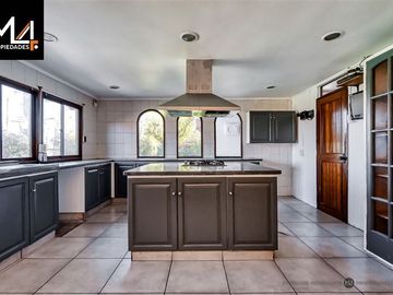 Casa en Venta en Helsby / Padre Hurtado