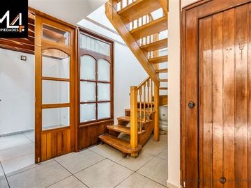 Casa en Venta en Helsby / Padre Hurtado
