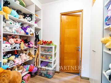 Preciosa casa estilo mediterranea en Condominio de Cerro Grande