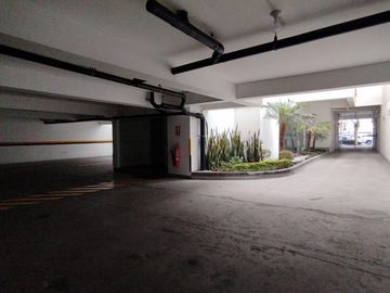 Venta de hermoso Triplex en excelente zona de San Isidro