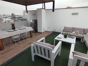 Venta de hermoso Triplex en excelente zona de San Isidro