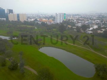Venta moderno dpto en el Golf Los Inkas - Surco (ref: Cerros de Camacho)