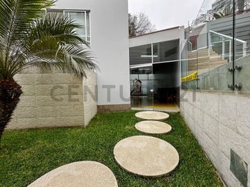 Venta moderno dpto en el Golf Los Inkas - Surco (ref: Cerros de Camacho)