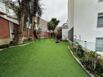 Venta moderno dpto en el Golf Los Inkas - Surco (ref: Cerros de Camacho)
