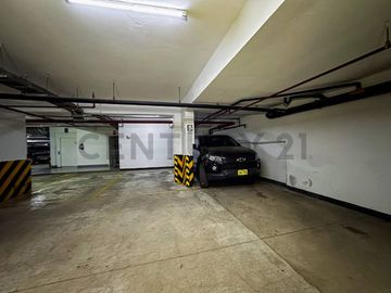 Venta moderno dpto en el Golf Los Inkas - Surco (ref: Cerros de Camacho)