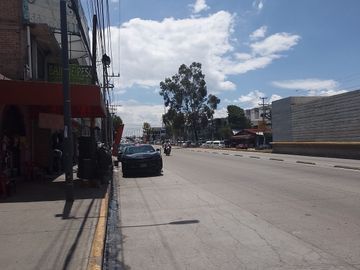Locales en renta para uso de oficina en tercer piso