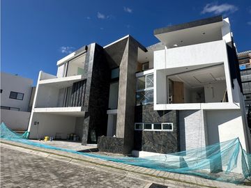 Casa En Venta Parque Cascatta