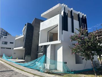 Casa En Venta Parque Cascatta