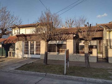 Chalet en venta en Moron Sur