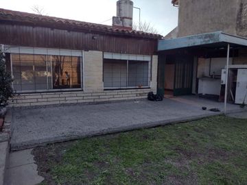 Chalet en venta en Moron Sur