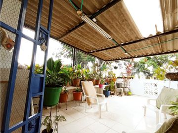 SE VENDE CASA EN VILLA DEL PRADO