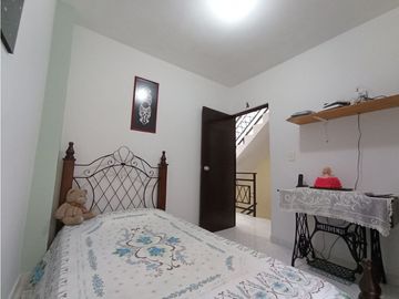SE VENDE CASA EN VILLA DEL PRADO