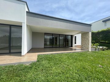 VENTA de CASAS en PEREIRA