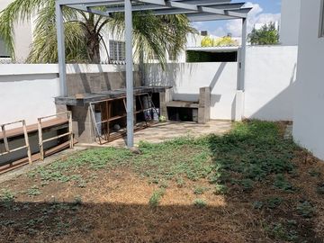CASA EN VENTA CONTRY SUR