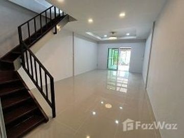 3 Bedroom Townhouse for sale at Tharntong 2