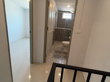 3 Bedroom Townhouse for sale at Tharntong 2