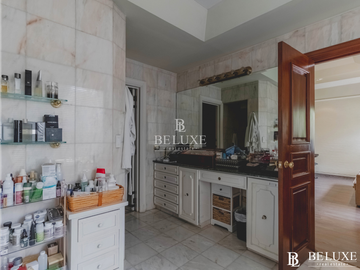 VENDO CASA CON PISCINA PRIVADA EN ALTOS DEL GOLF  (9)