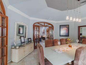 VENDO CASA CON PISCINA PRIVADA EN ALTOS DEL GOLF  (9)