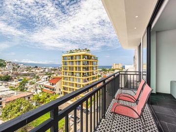 Moderno condominio en Puerto Vallarta