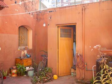 Venta Departamento Pasillo Dos Dormitorios Comodin Patio. Martin