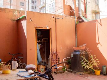 Venta Departamento Pasillo Dos Dormitorios Comodin Patio. Martin