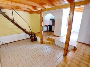Venta Departamento Pasillo Dos Dormitorios Comodin Patio. Martin