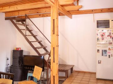 Venta Departamento Pasillo Dos Dormitorios Comodin Patio. Martin