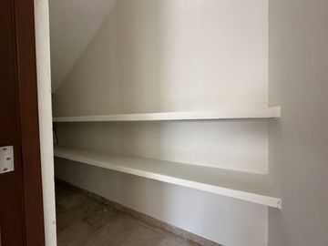 CASA EN VENTA EN PRIVADA EN EL NORTE DE MERIDA.