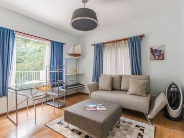 Casa en  venta en Boat Center , 3 dormitorios, piscina, quincho, cochera y amplio parque con amarra