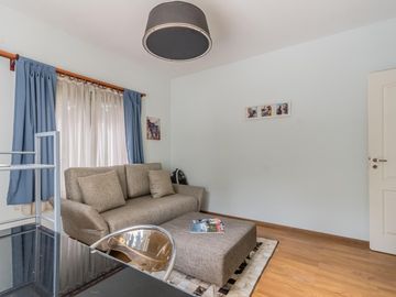 Casa en  venta en Boat Center , 3 dormitorios, piscina, quincho, cochera y amplio parque con amarra
